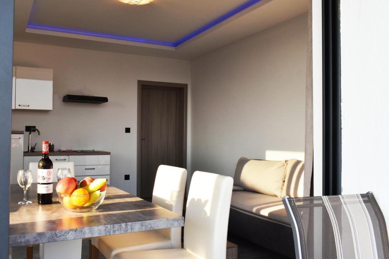 Apartments Toni Primošten Εξωτερικό φωτογραφία