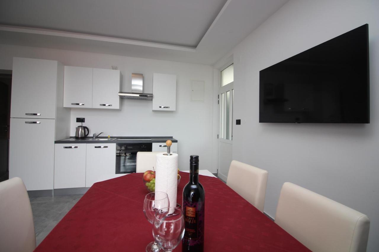 Apartments Toni Primošten Εξωτερικό φωτογραφία